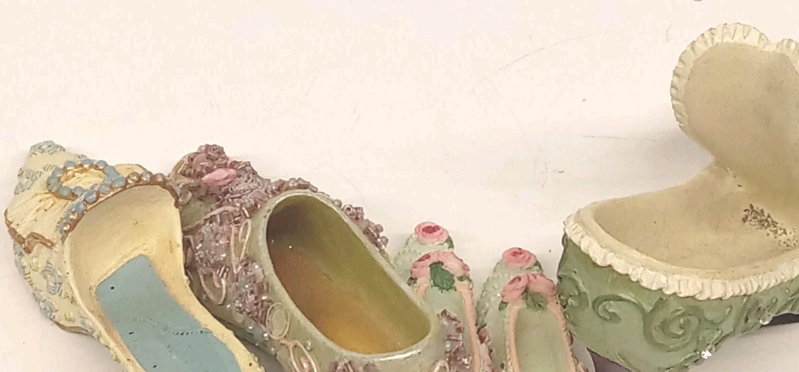 20 Hard To Find Victorian-style Lady Porcelain/Ceramic Shoe Collection Decor