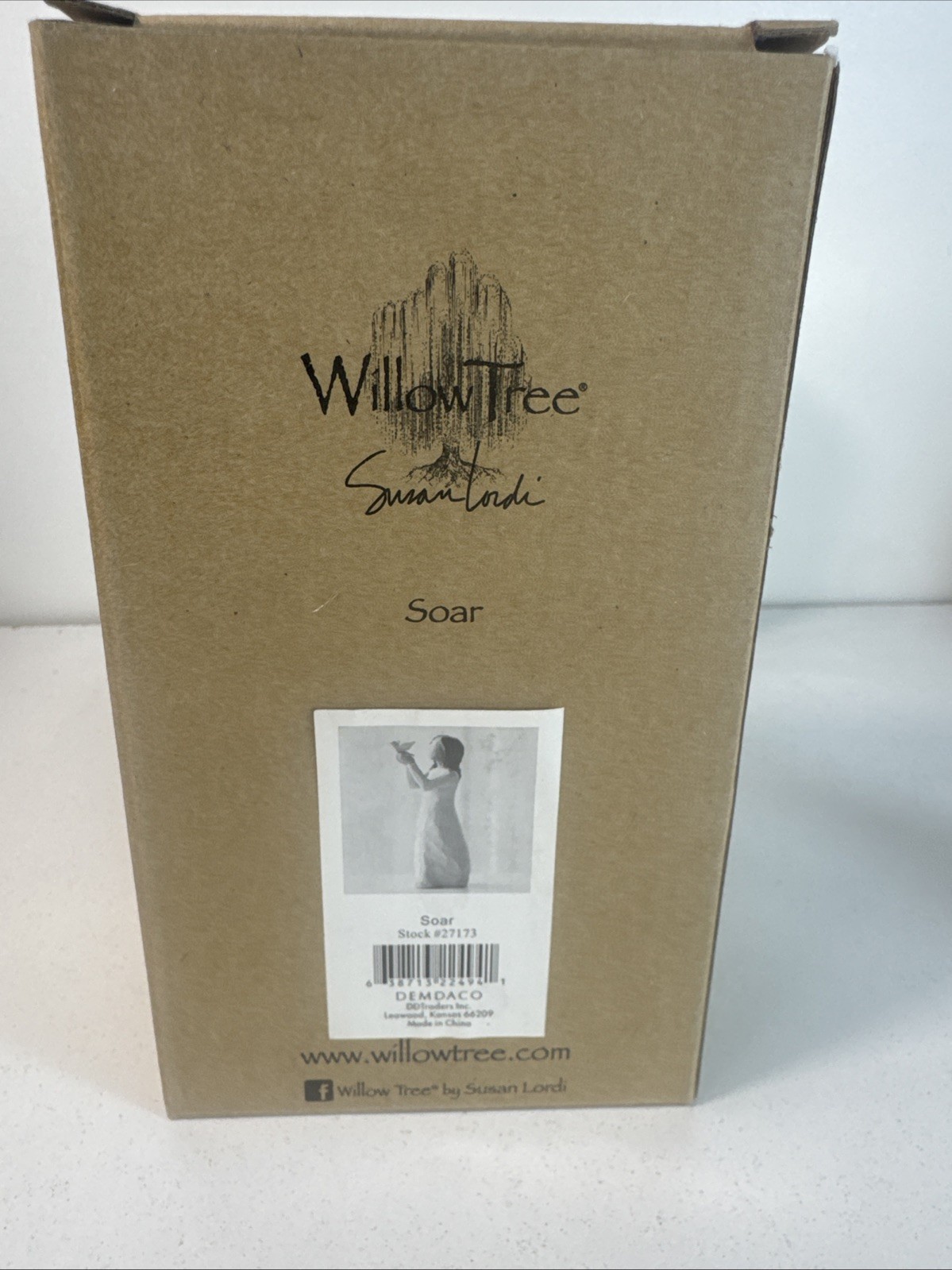 Willow Tree Soar, Sculpted Hand-Painted Figure Open Box Excellent Susan Lordi