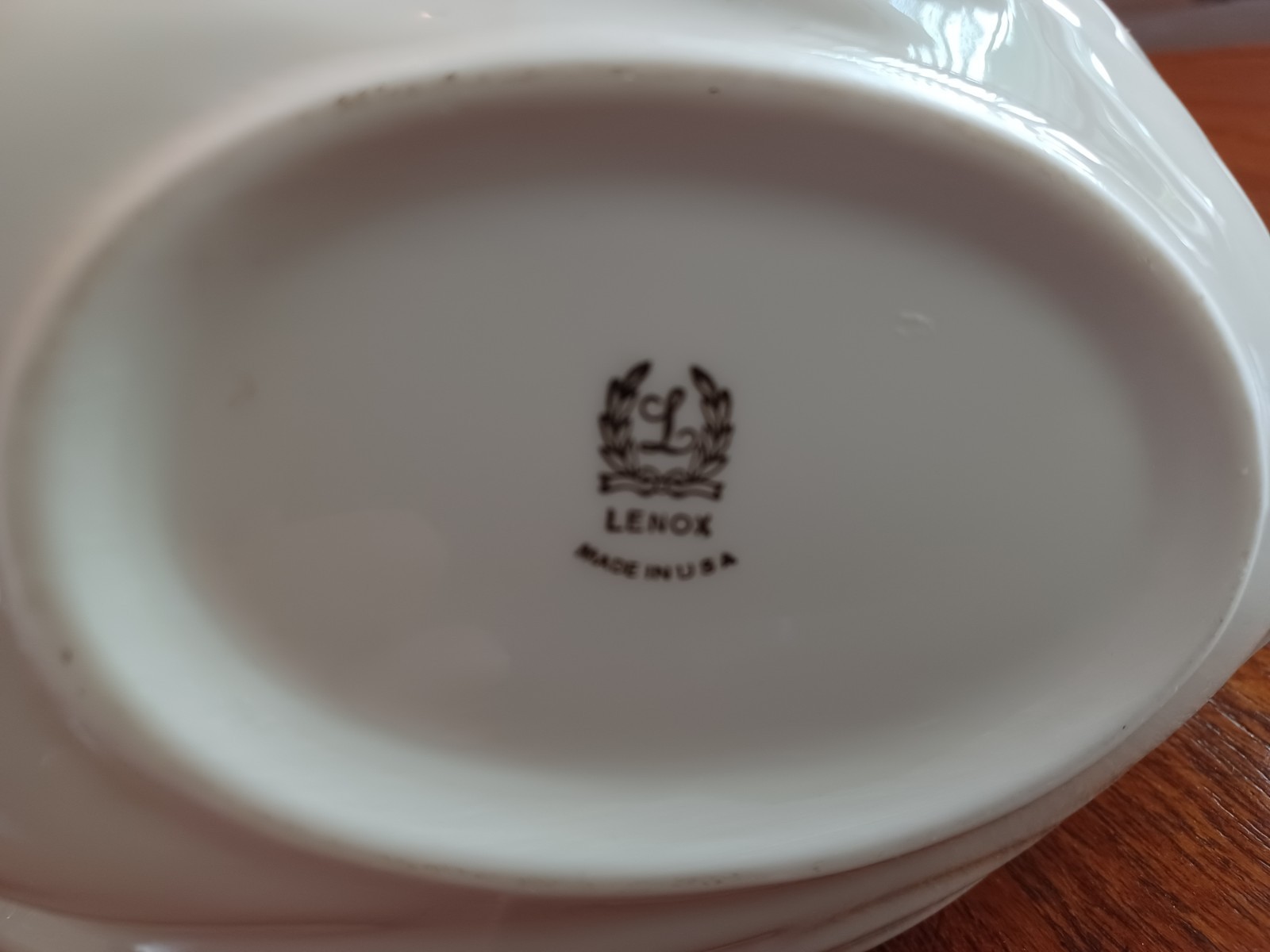 Lenox Large Ivory Porcelain Swan Decor Bowl Centerpiece Gold Stamp Vintage