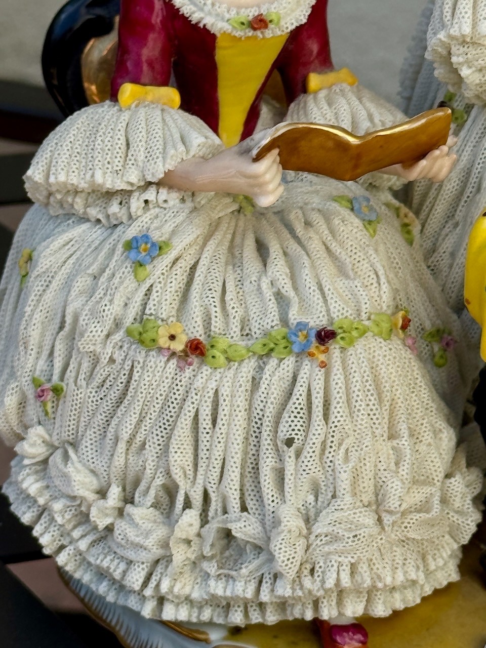 Vintage Dresden Lace Figurine–Three Musicians–WONDERFUL!!