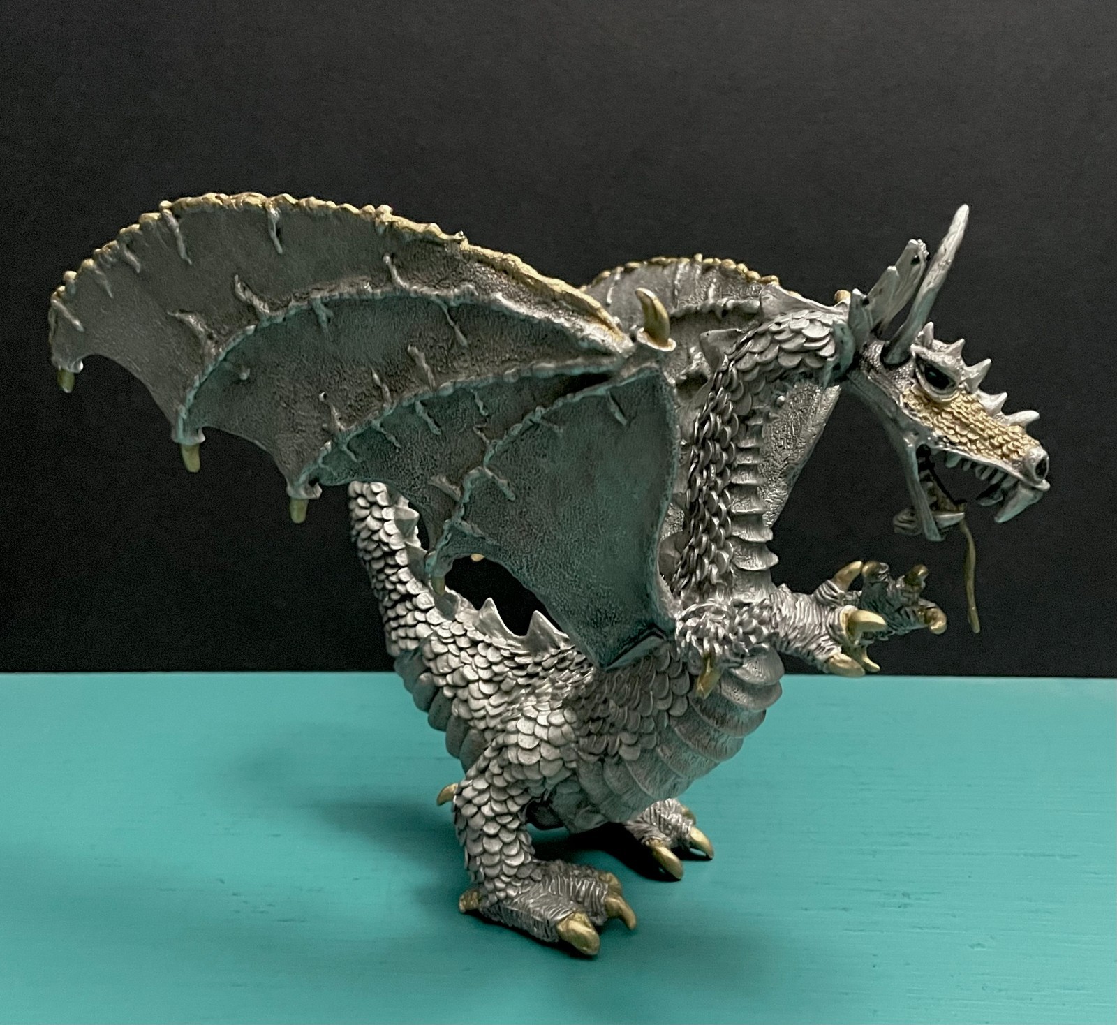 Rawcliffe Pewter Green Eyes Frills Dragon Horns LG Wings Fantasy Art Statue GOT