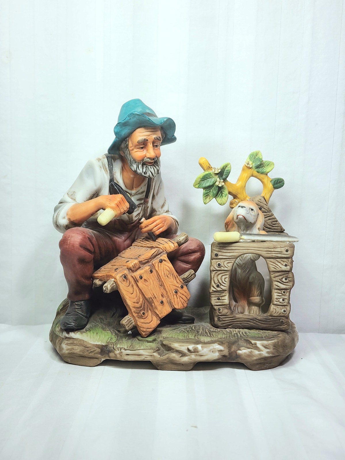 Vintage 1979 Norleans Japan Figurine Old Man & Dog 8.5″x8″x4.5″