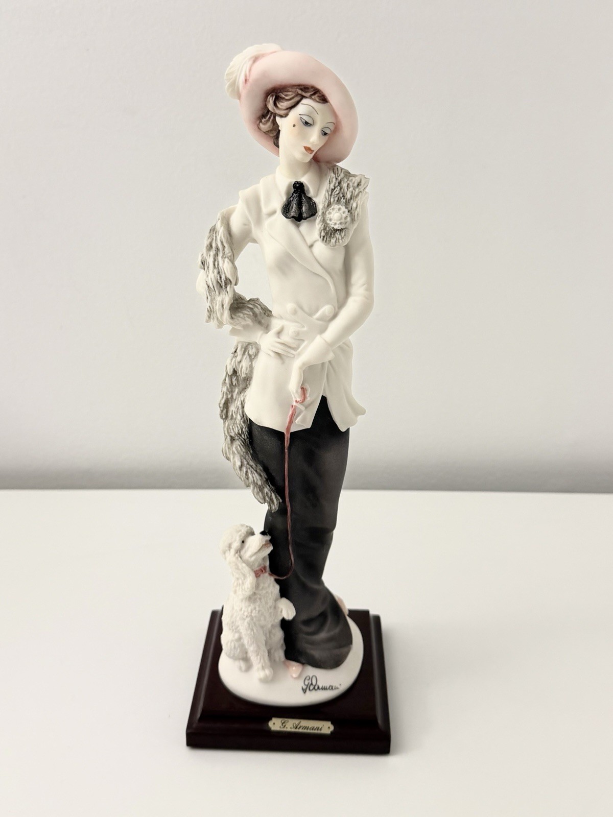 Giuseppe Armani Original Lady with Poodle Florence 1987 Figurine # 394 Statue