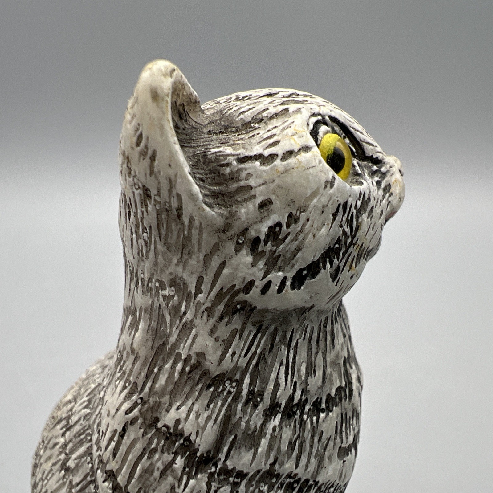 Vintage A Lucchesi FARO Kitty Cat Figurine Made Italy Gray Resin