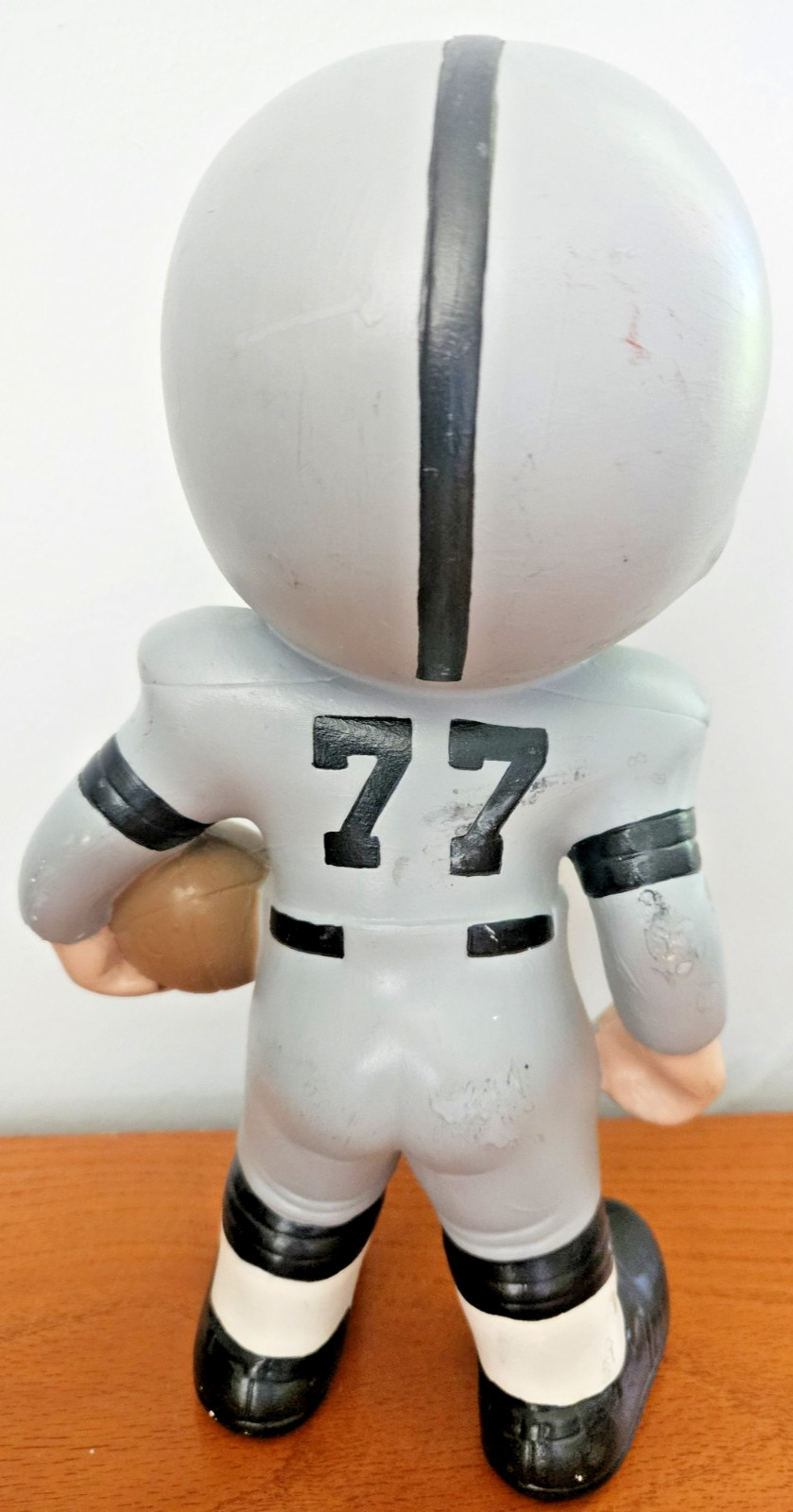 VTG 1970s Atlantic Mold Ceramic Football Player Las Vegas Oakland Raiders NFL