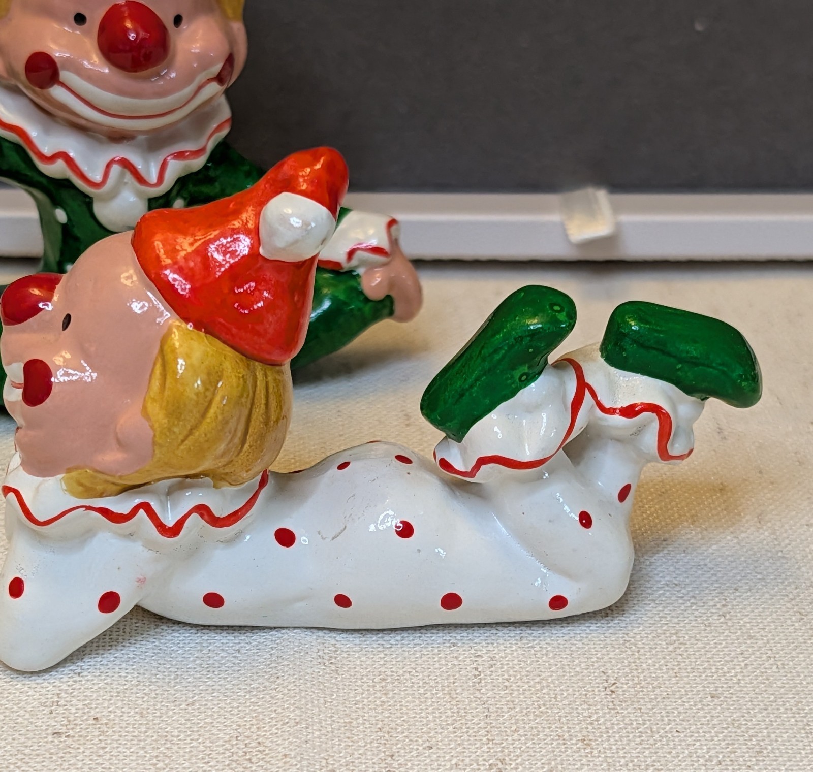 Pair Happy Clown Ceramic Figurines Enesco Circus Vintage 1970-80s