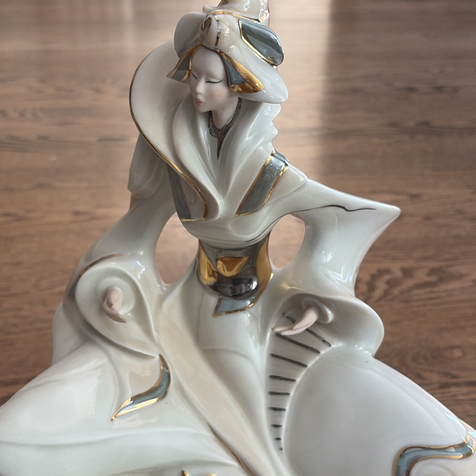 Galos of Spain “Oriental Lady” Sculpture 9753 Porcelain