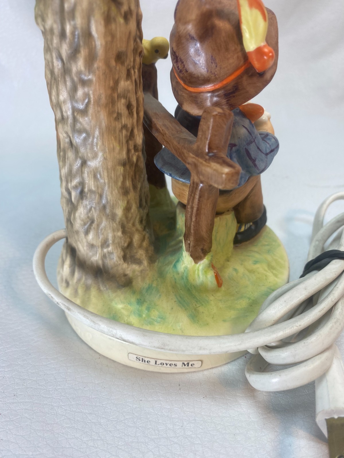 Goebel Hummel Figurine Lamp #227 She Loves Me/She Loves Me Not RARE Vintage