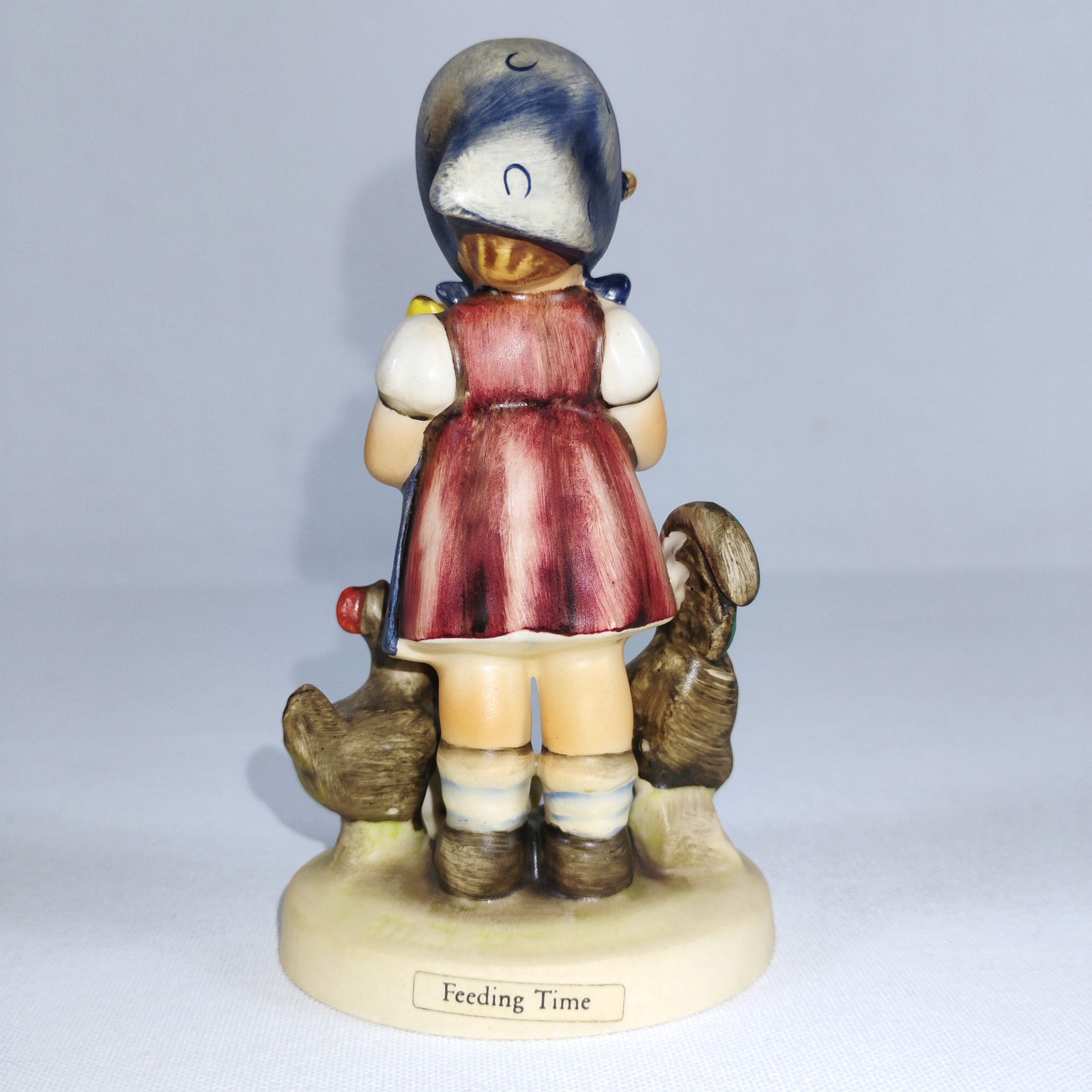 Hummel “FEEDING TIME” TMK4 #199/0 (4.5 inch) Excellent!