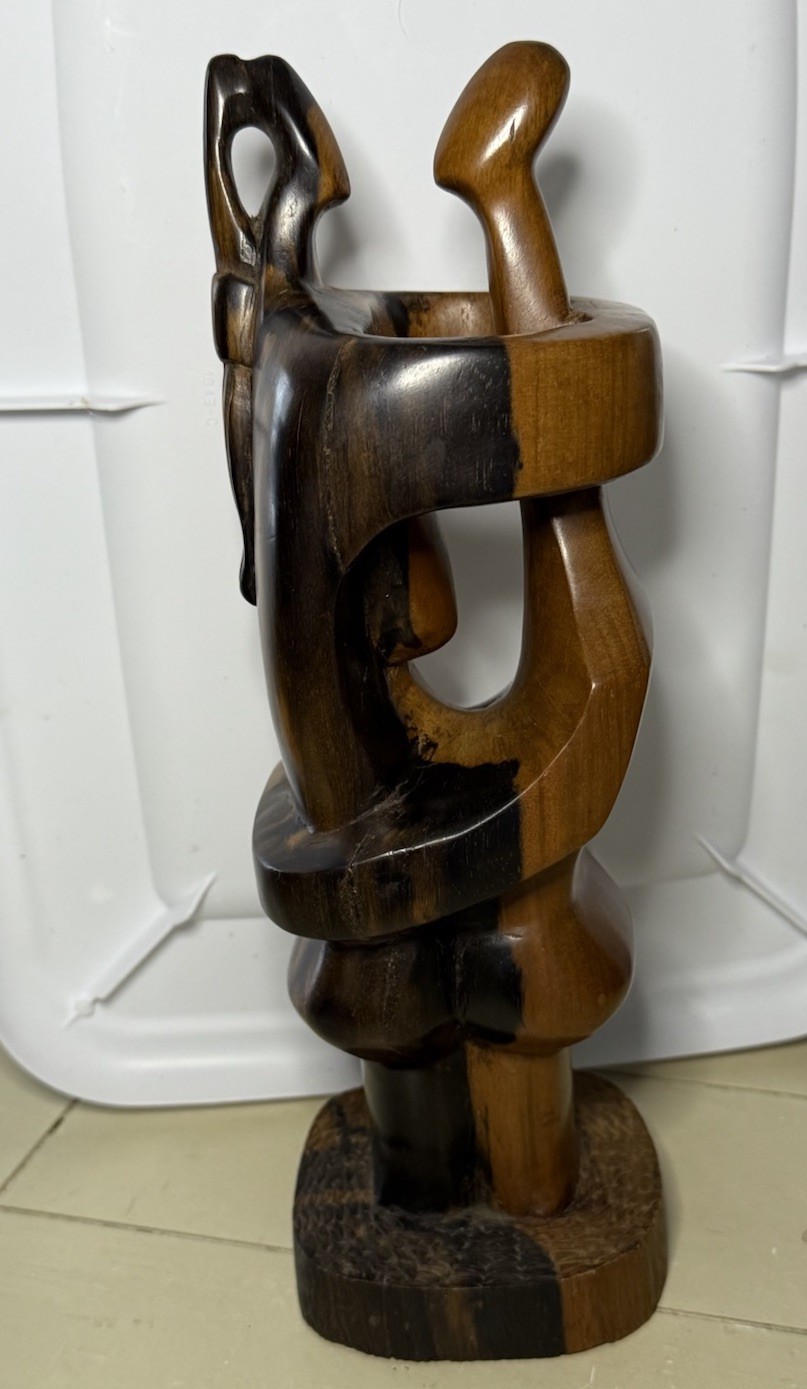 Beautiful Carved Wooden Statue Figure. Couple 12”