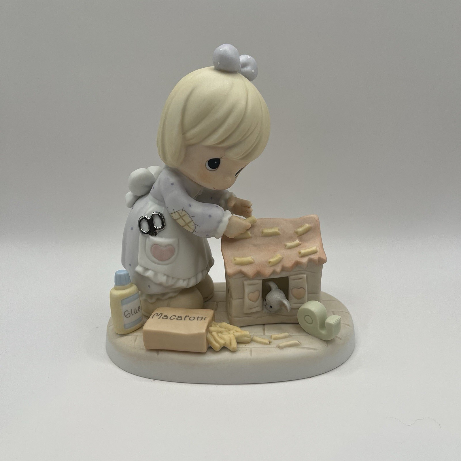 Precious Moments Home-Made Of Love Figurine #730211 Enesco 2000
