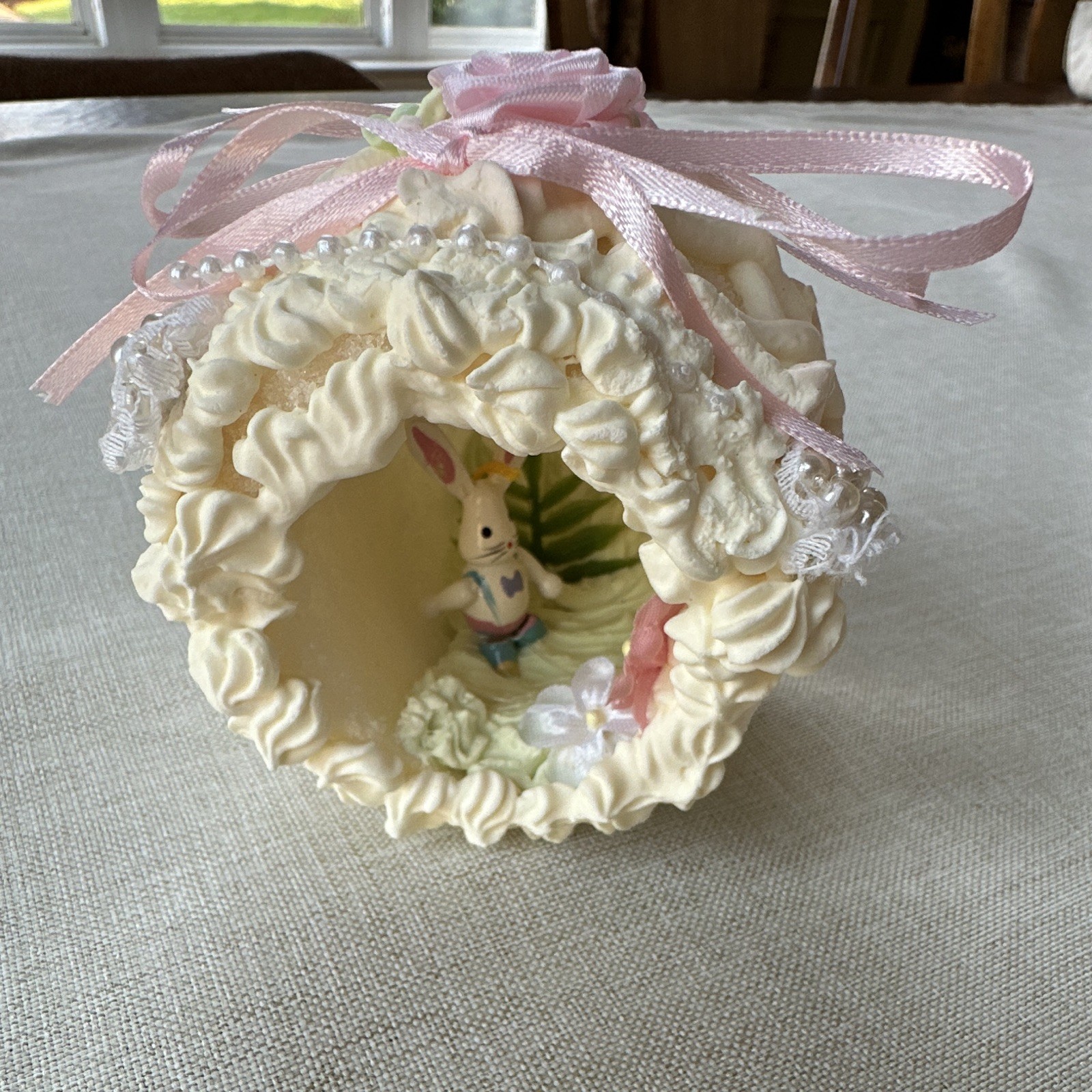 Vintage White & Pink Easter Bunny Floral Sugar Egg, Textured 3D, 3.5 in.