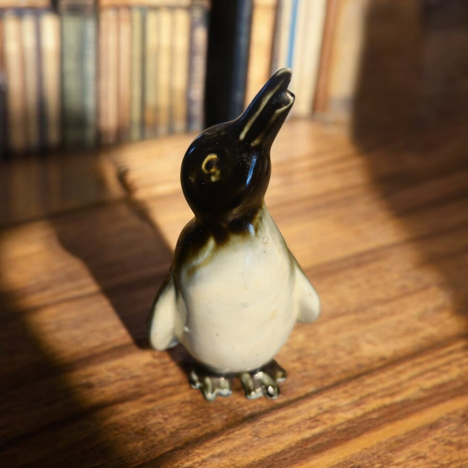 Vintage Porcelain Penquin Figurine 4.25″x2″ Realistic Winter Decor