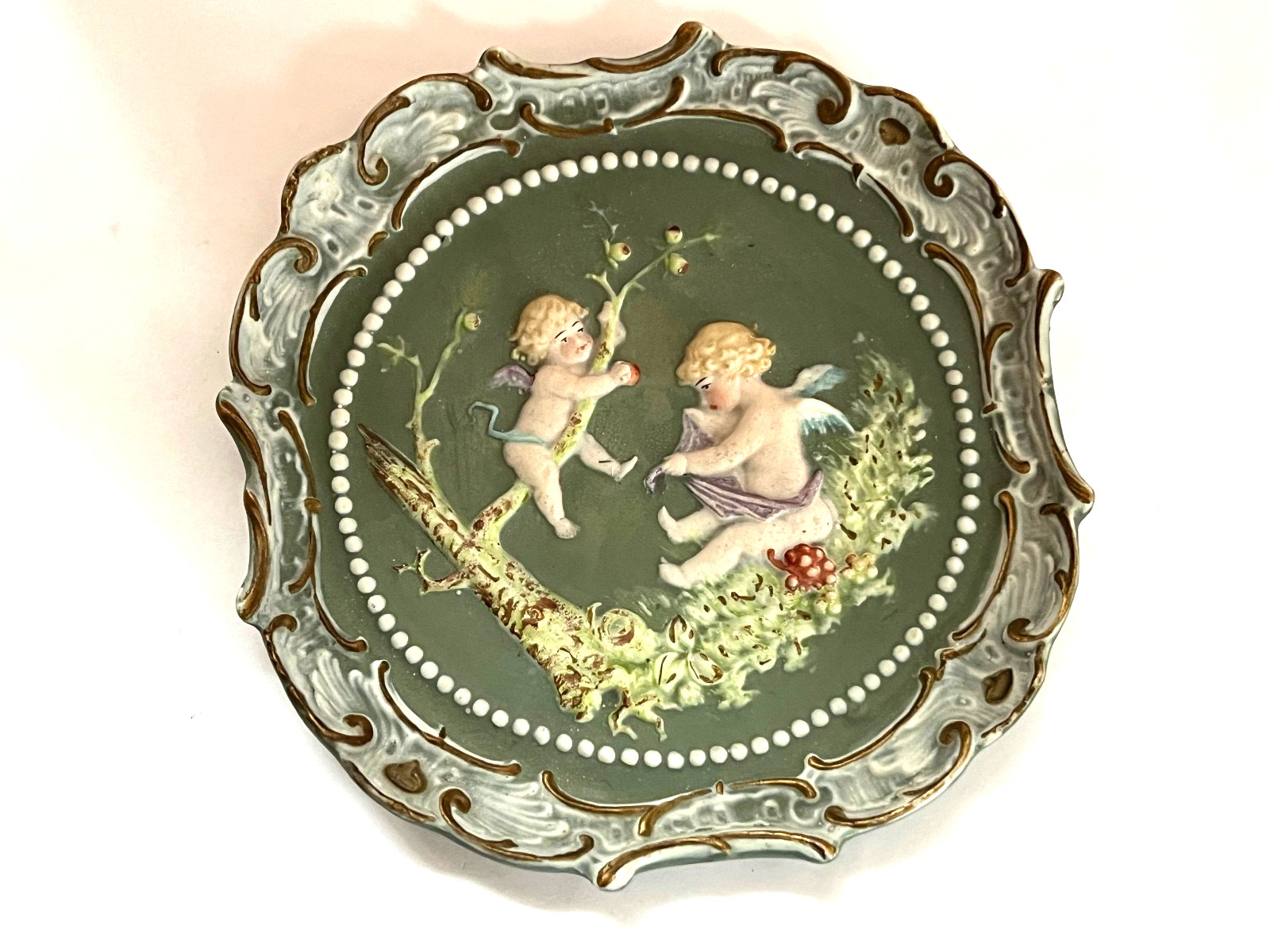 Antique German JASPERWARE Angel/Cherub Wall Plate Plaque 6″ – Early 1900’s