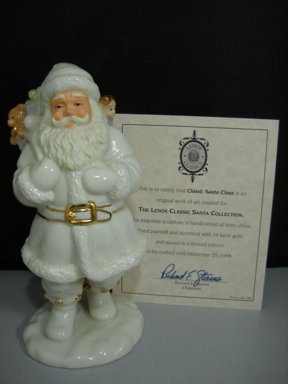 Lenox Classic International Santa Claus Figurine 1998 24KT Gold COA NO Box