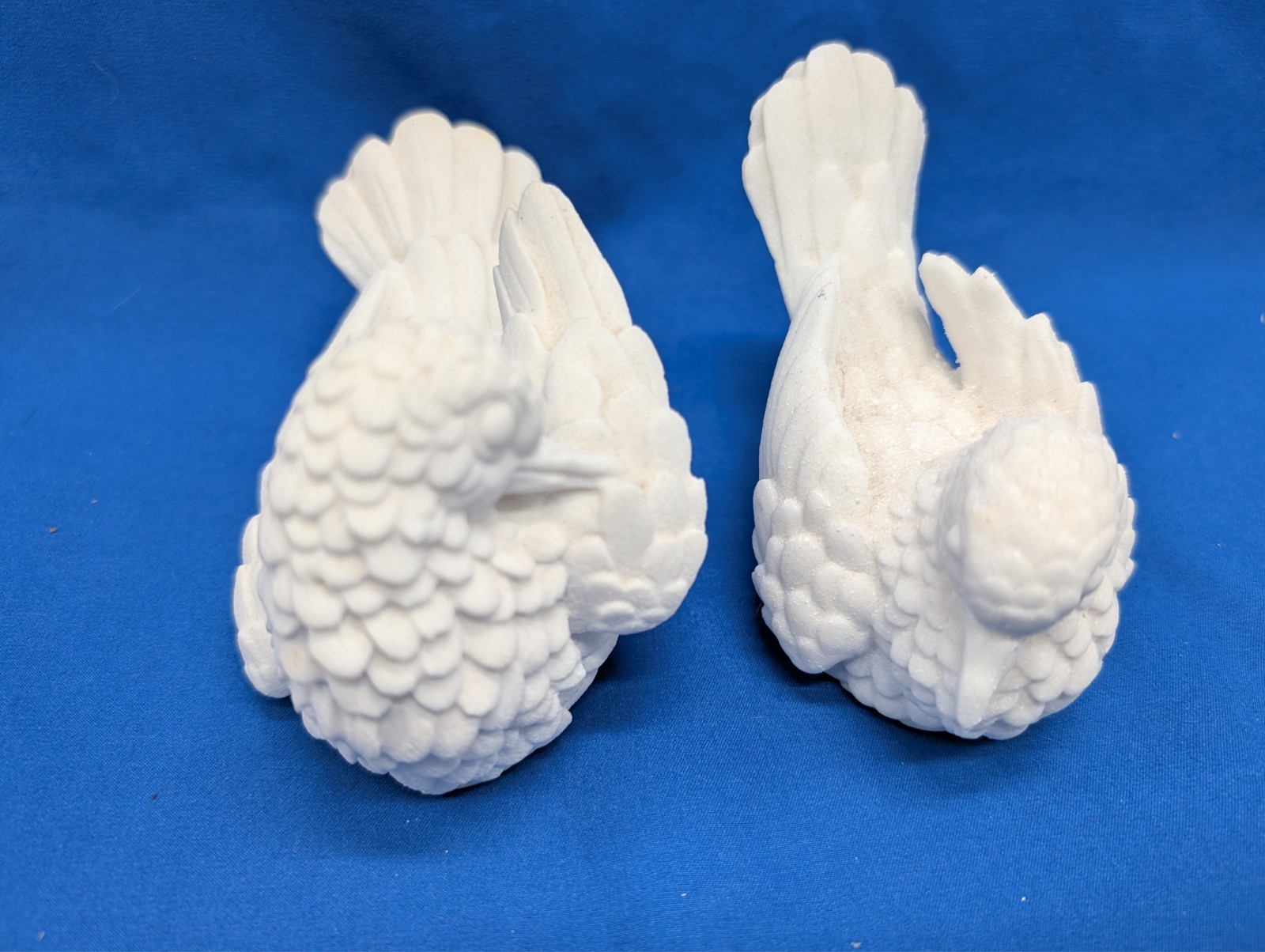 Vintage Alabaster White Doves of Peace Figurines Love Bird Pair Weddings Italy