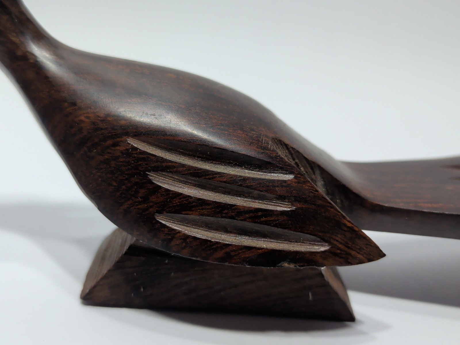 ✨VINTAGE✨ WOOD ROAD RUNNER Hand Carved 8”x3”x1¾” Hard Wood Folk Art Carving