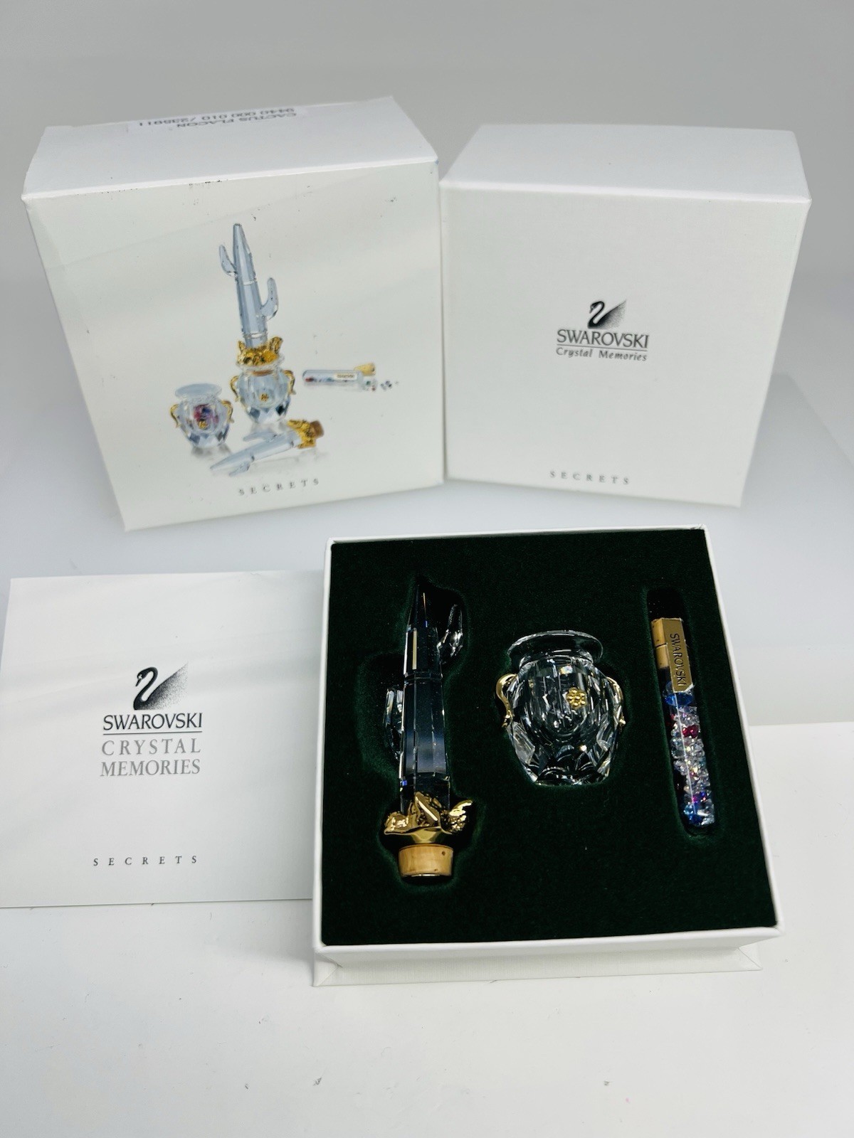 SWAROVSKI CRYSTAL 18K Memories Cactus Flacon W/ Multicoloured Gems Figure 235911