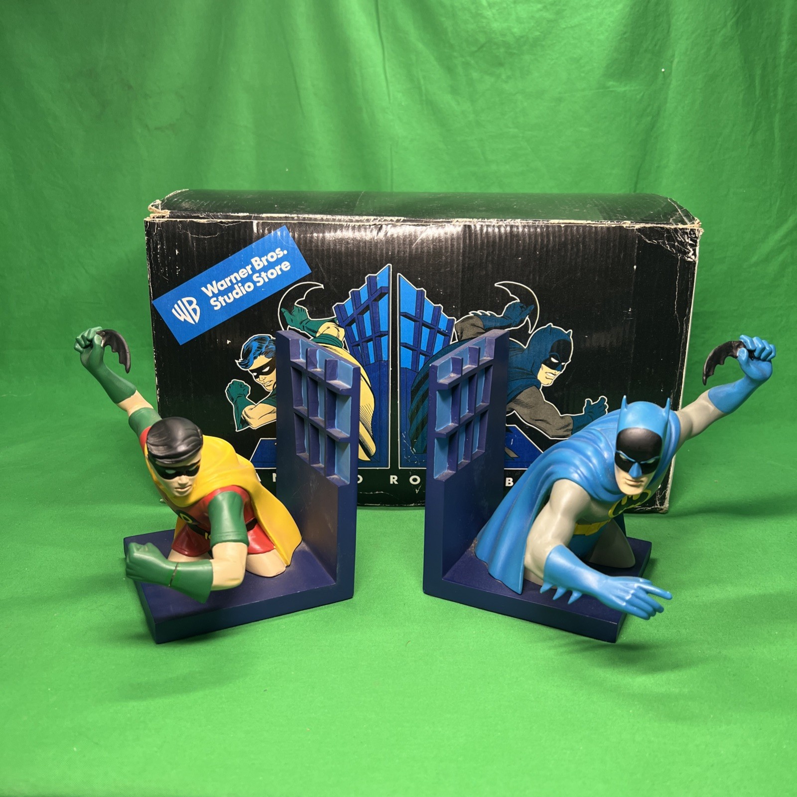 Batman and Robin Bookends Warner Bros Studios