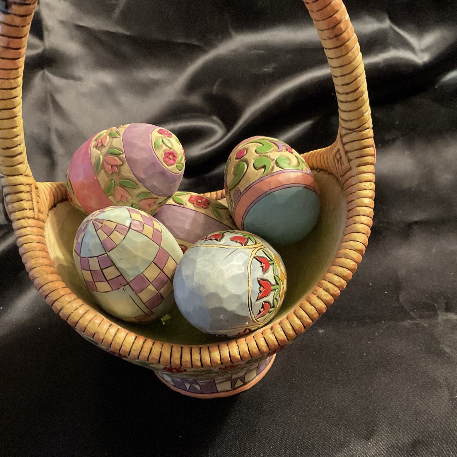 JIM SHORE Gathering Joy Basket With 5 Eggs Pre owned No box