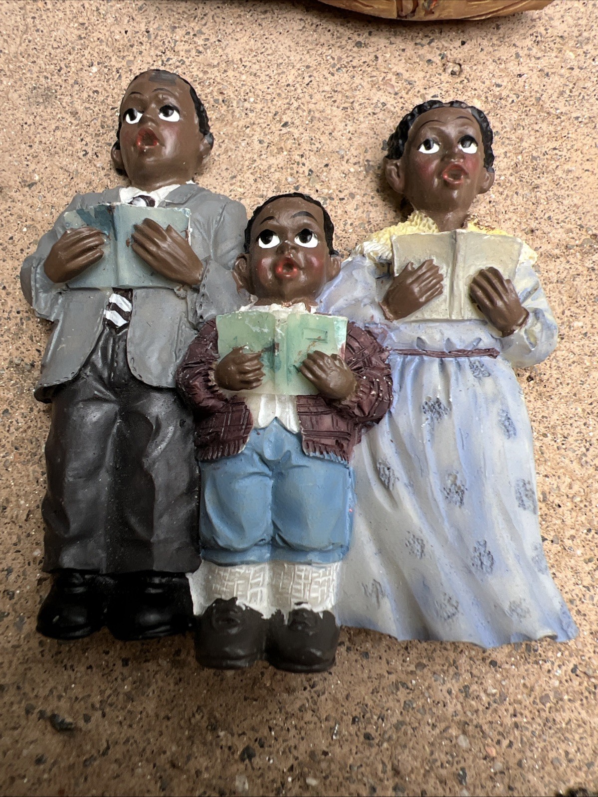 Ebony African-American Figurine Family Grandma Bible Chiefly Co. Magnet Vtg Rare