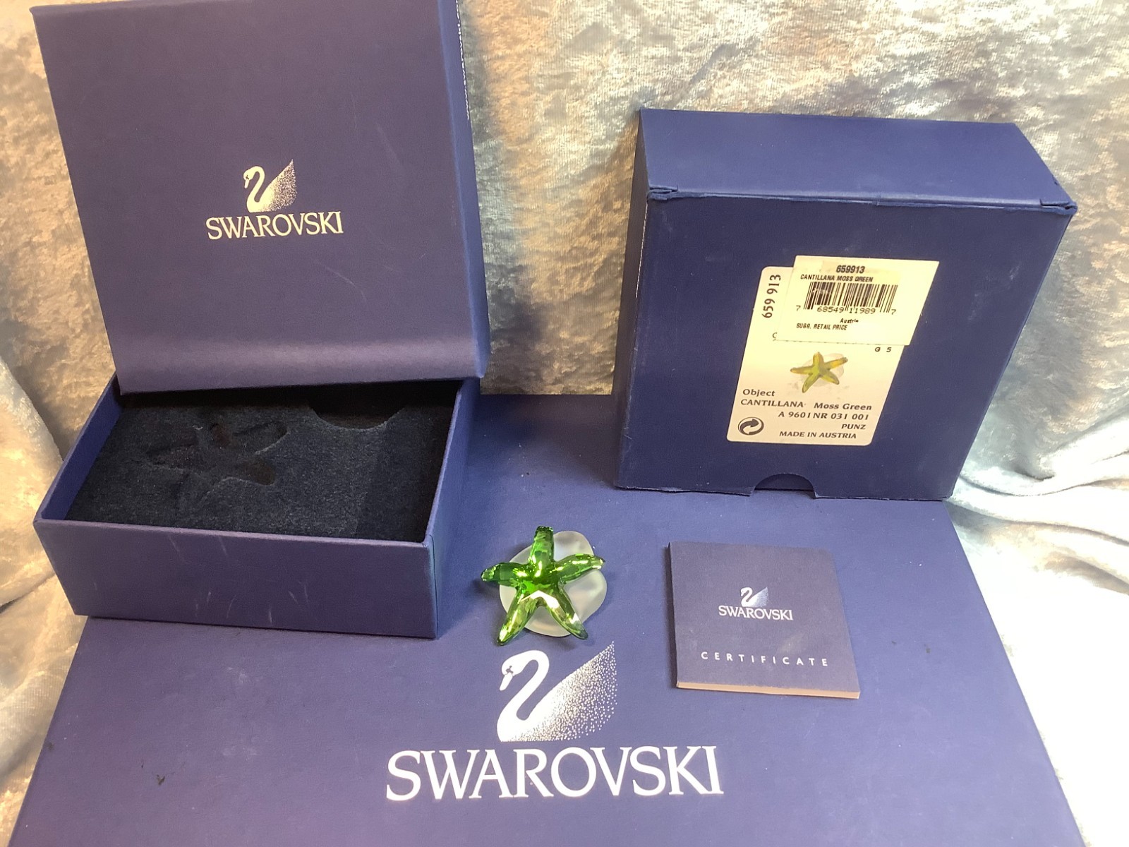 Swarovski Cantillana 9601030001 659913. Moss Green Starfish Retired 2005 MIB+COA