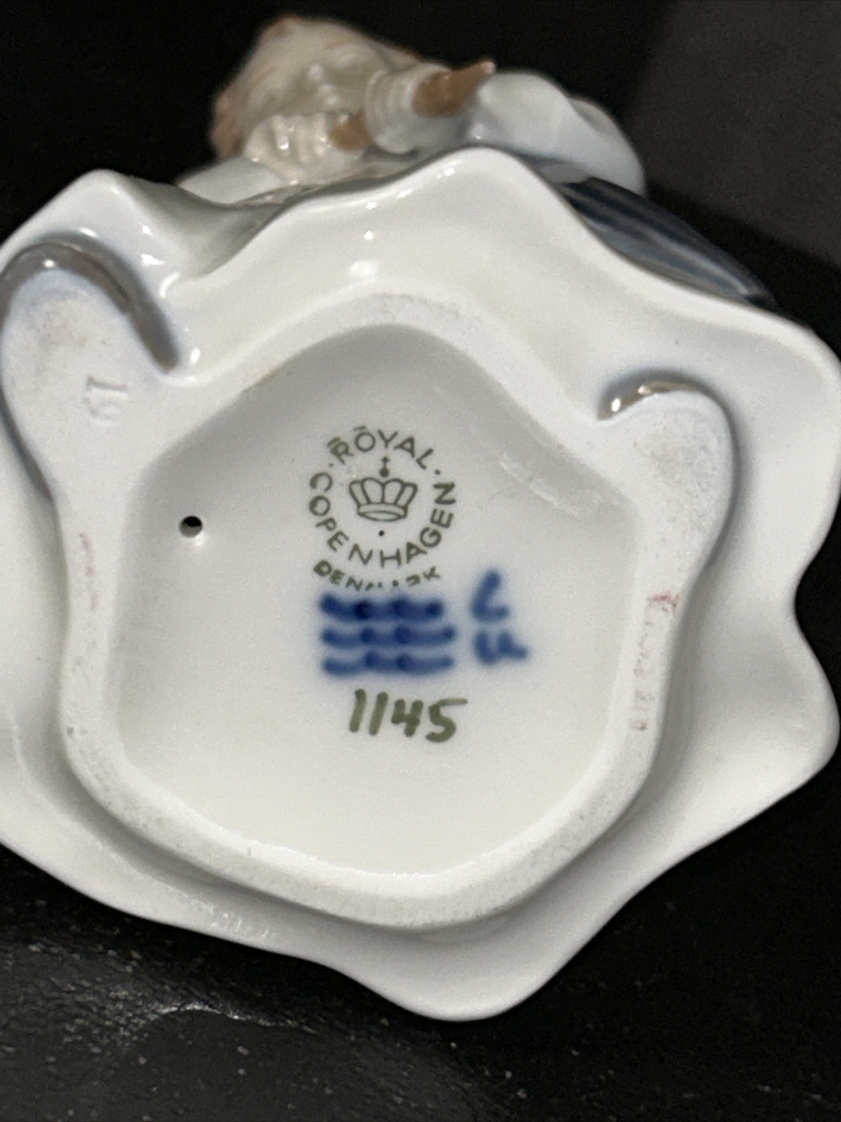 Vintage Royal Copenhagen #1145 The Sandman Figurine 6-3/8” Boy Umbrella Denmark