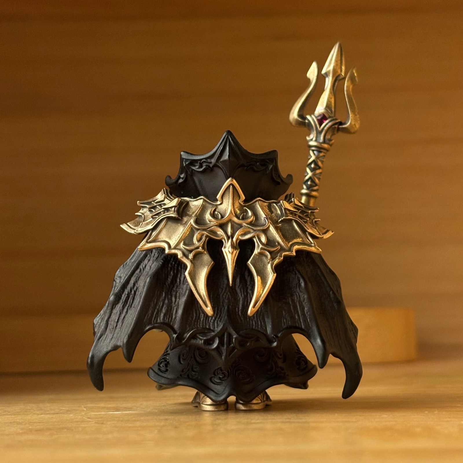 Crimson Vampire Figurine Hand-Finished Metal Bronze Gothic Magnetic Dracula