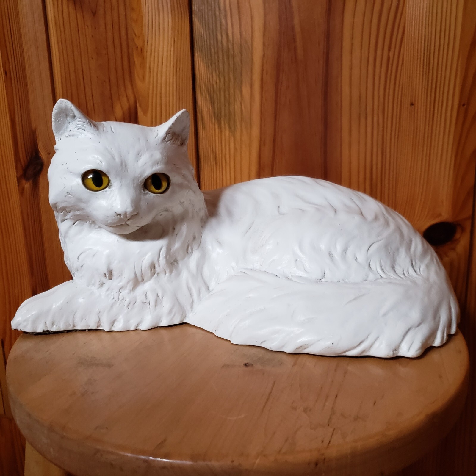 1980s Realistic Persian Cat Lifesized 13.5″ X 7″ Resin Bright Yellow Eyes Heavy