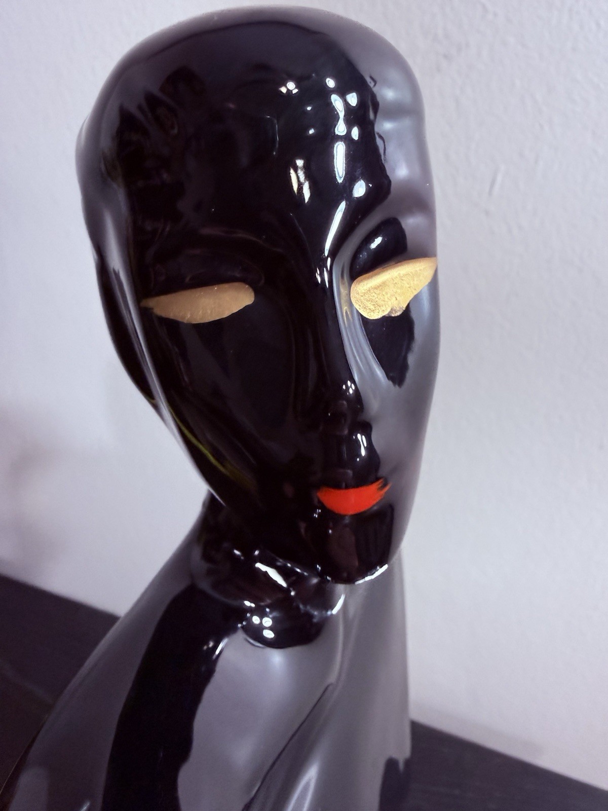 Vintage Modernist Art-Deco 80’s Glam Style Black Ceramic Women & Man Figure
