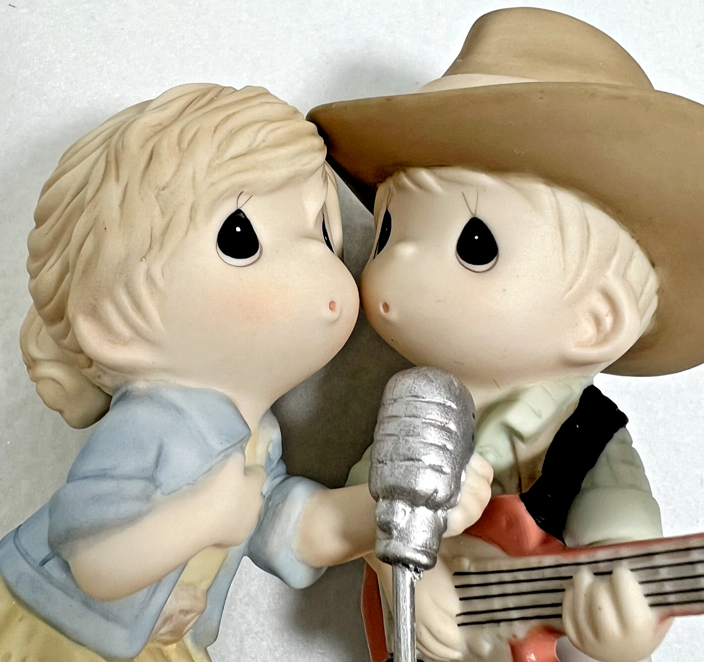 Precious Moments “We’re In Perfect Harmony” Singing Cowboy Cowgirl #181039 NEW