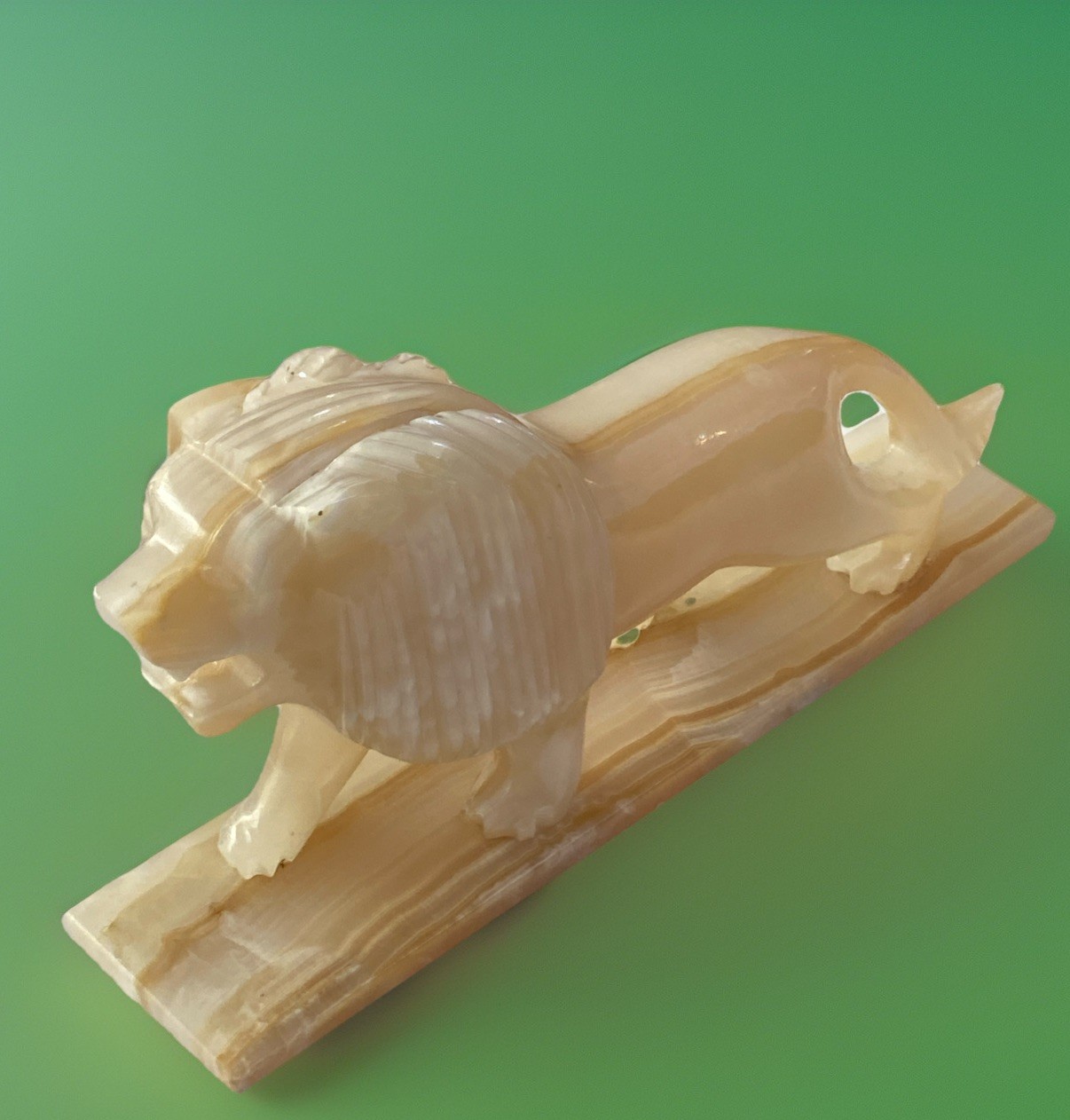 Large Marble Onyx Lion Statue Figure Sculpture Hand Carved Impressive 13 Pounds