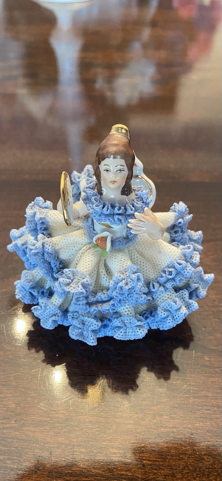 Vintage Germany Dresden Porcelain Lace Seated Woman Frilly Dress Figurine 3.0″