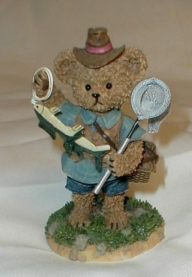 Fishing Bear Kuddles Korner Figurine figure fish basket net 2002 #11832 June