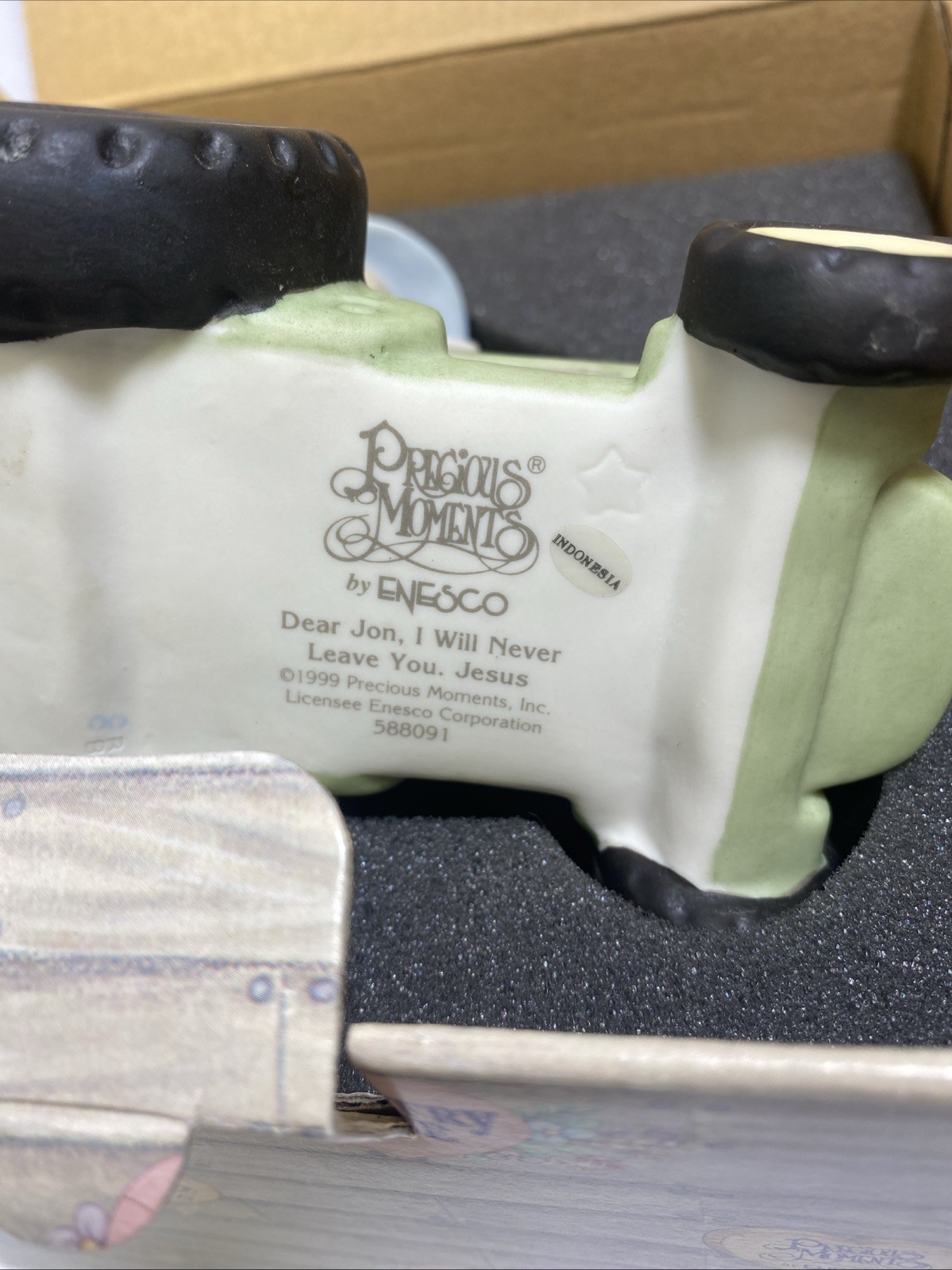 Precious Moments 588091 Dear Jon I Will Never Leave You. Jesus, Tractor Figurine
