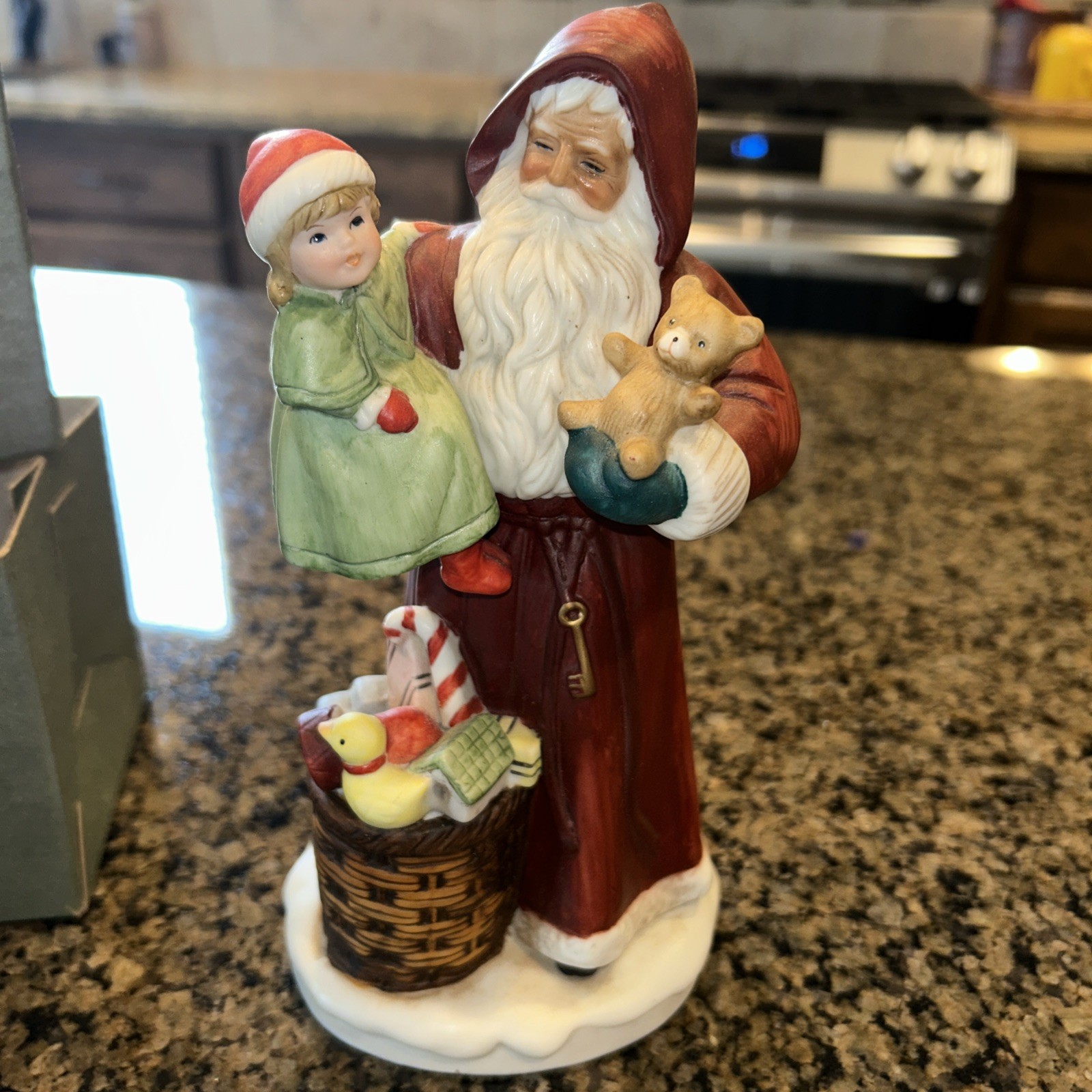 Vintage Santa Claus & Child Figurine Homco #5118 Christmas Holiday 8.25” Tall