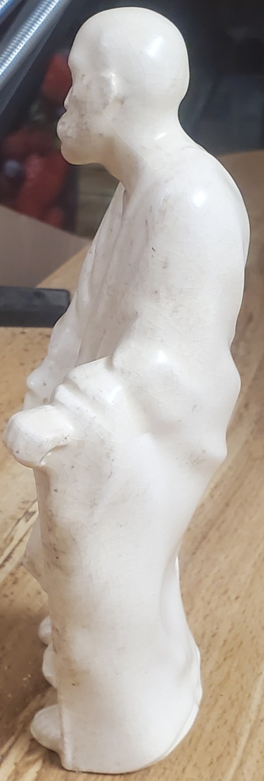 Wise Man Statue Figurine Old Robed Man in White 7.75 Inch Ceramic nativity