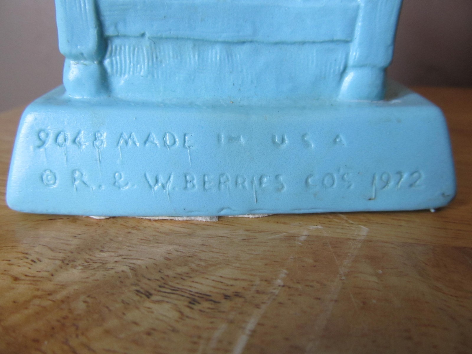 Vintage R & W Berries “Get Well Soon” Patient in Hospital Bed Figurine~#9048