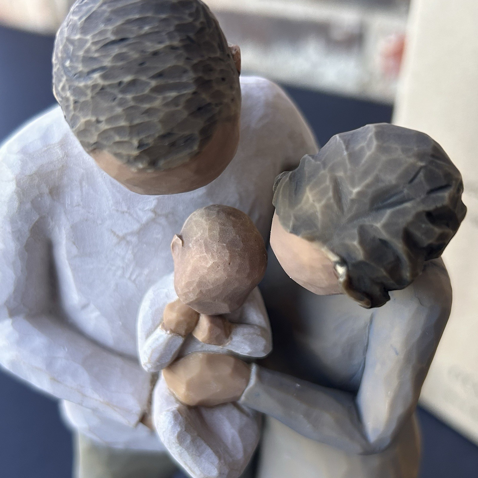 Willow Tree “We Are Three” Family Figurine 2013 Susan Lordi Demdaco Family Read