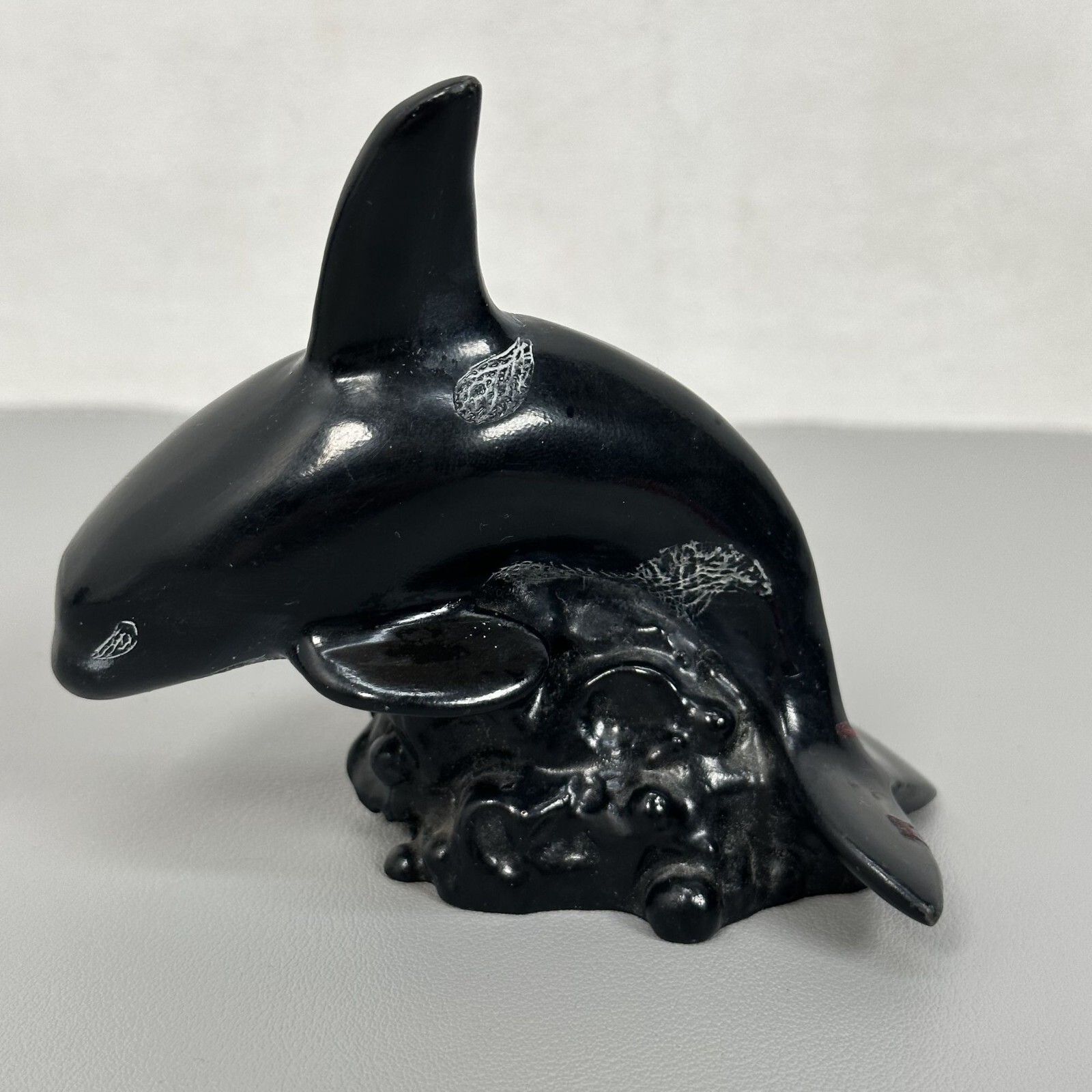 VTG Black Orca/Killer Whale Figurine Sea Life Marine Collectable Made in Canada