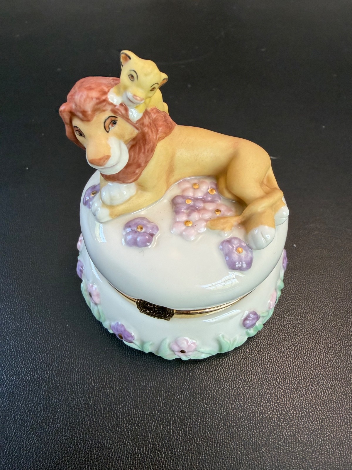 Lenox Treasures Disney Lion King Stamp Treasure Box Mufasa & Young Simba w COA