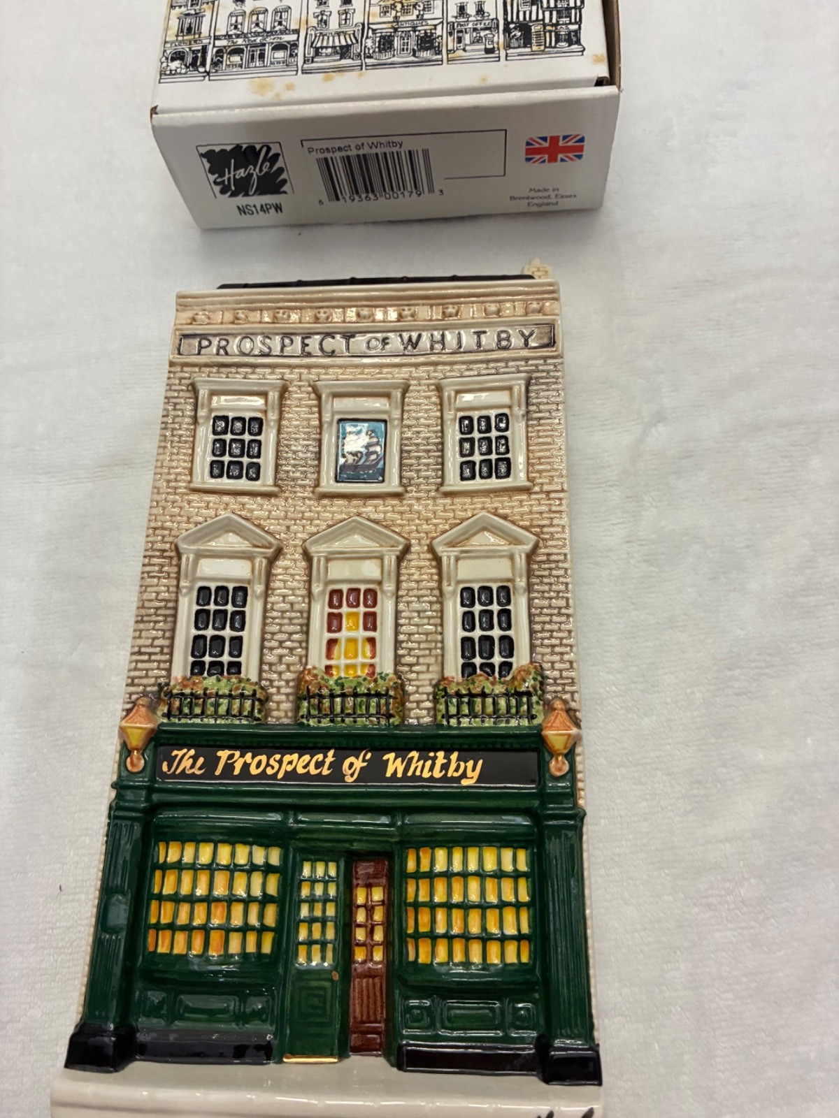 PROSPECT OF WHITBY Hazle Ceramics Nation Of Shop Keepers Made In England w/ BOX