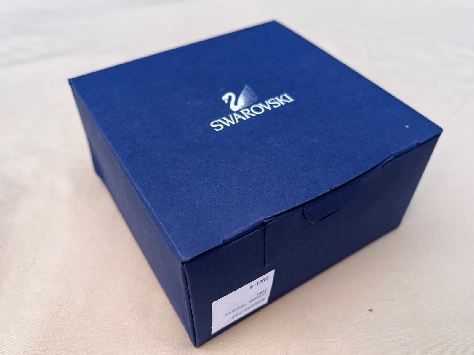 SWAROVSKI CRYSTAL – PARADISE FISH – 626203 CLEONA – CAPRI BLUE – w/BOX