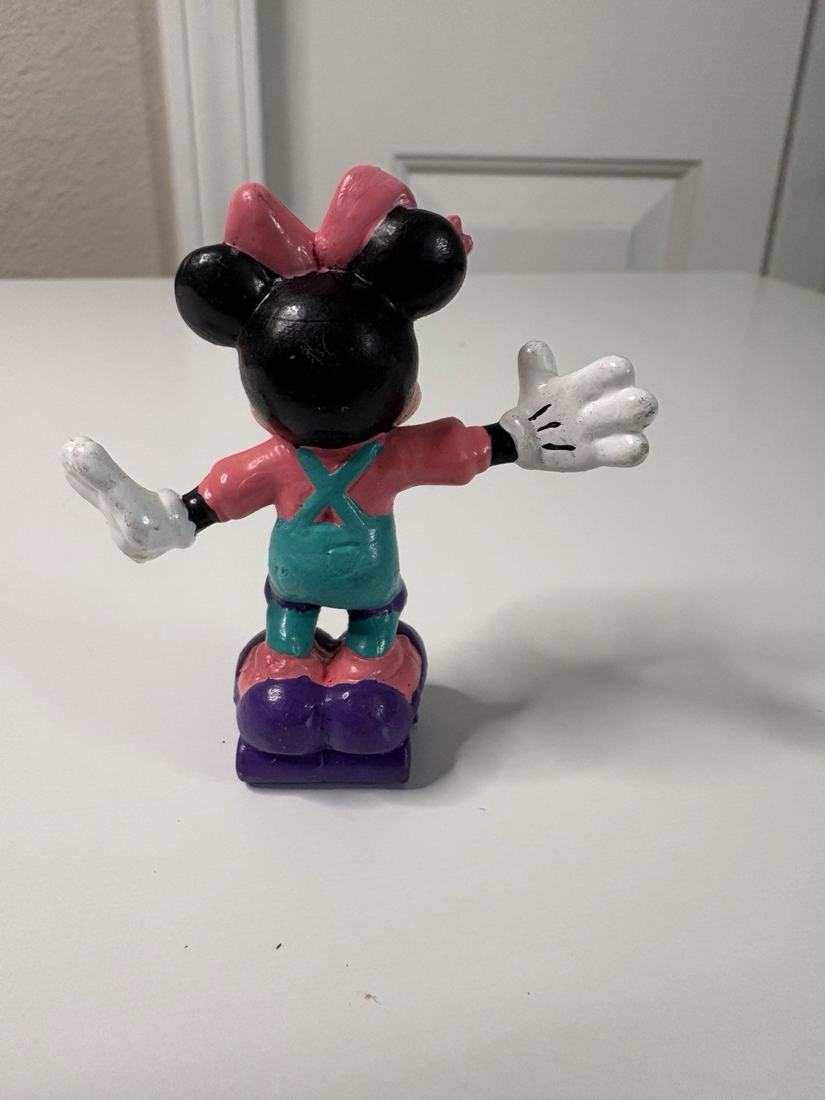 Cartoon Character Figurine Lot of 5 Plastic Multicolor Pluto Minnie Bugs Bambi