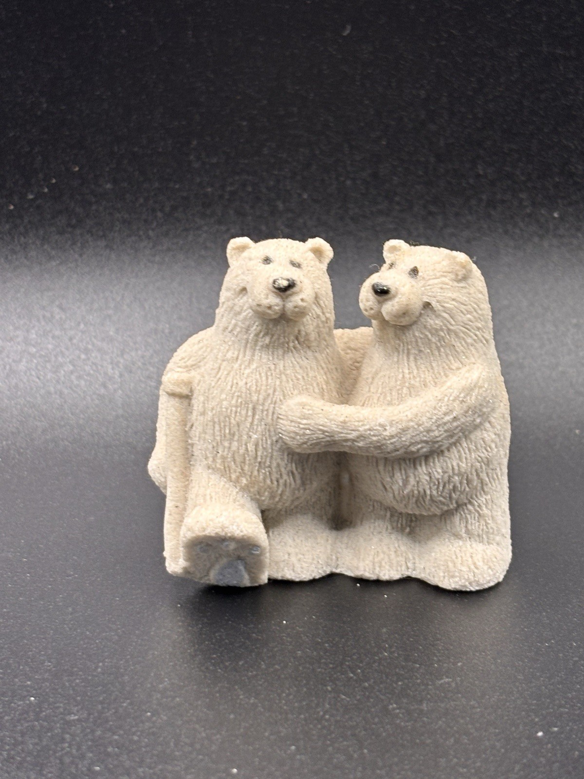 Vintage Hugging Polar Bears Figurine Stone Resin Winter Decor Arctic Pair 2″