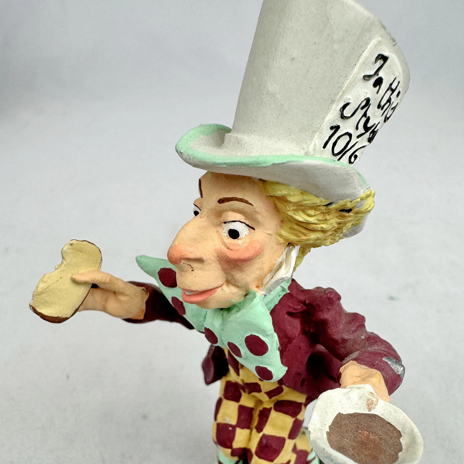 The Hamilton Collection THE MAD HATTER Figurine Alice in Wonderland Pewter