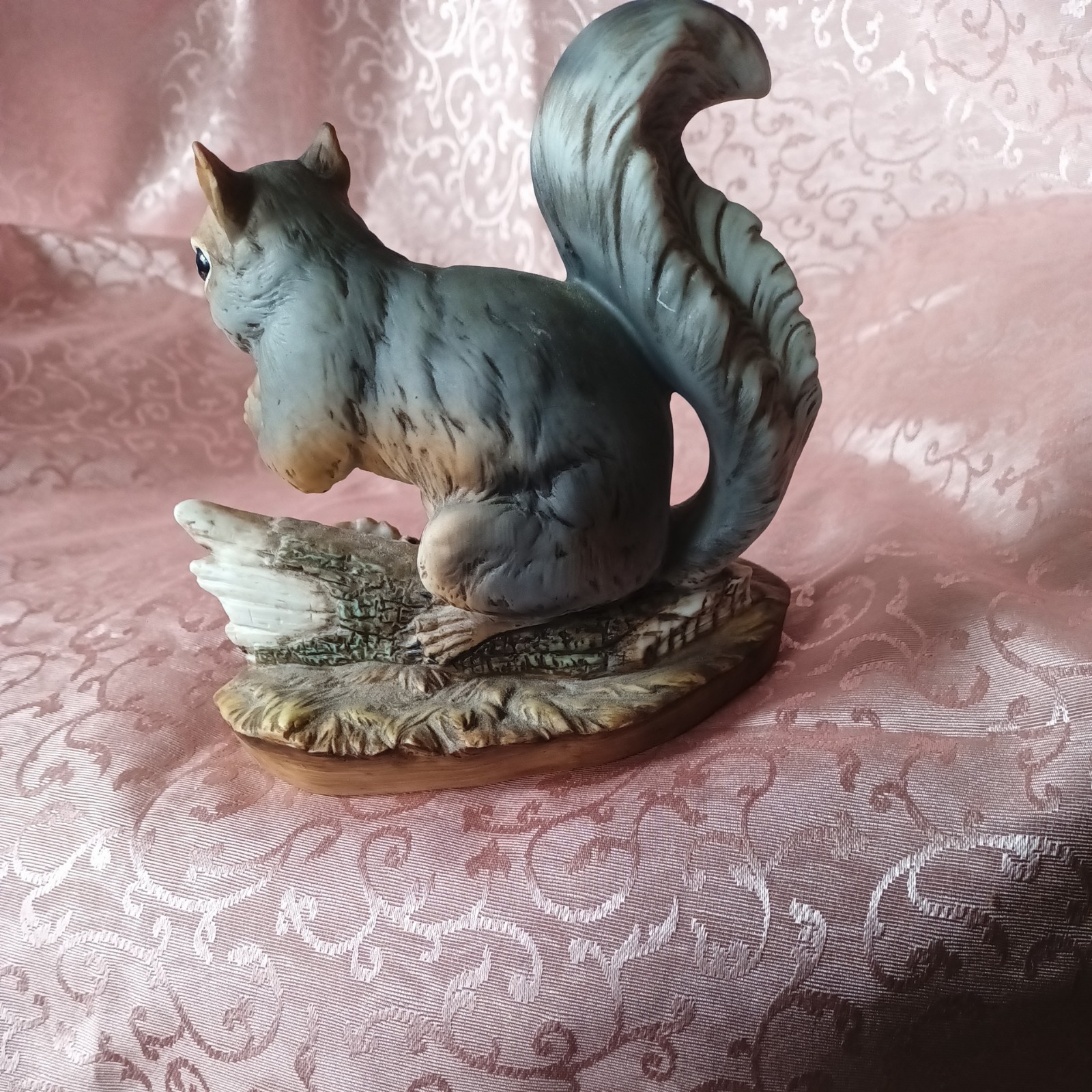 Gray Squirrel Figurine Homco Masterpiece Porcelain 1982