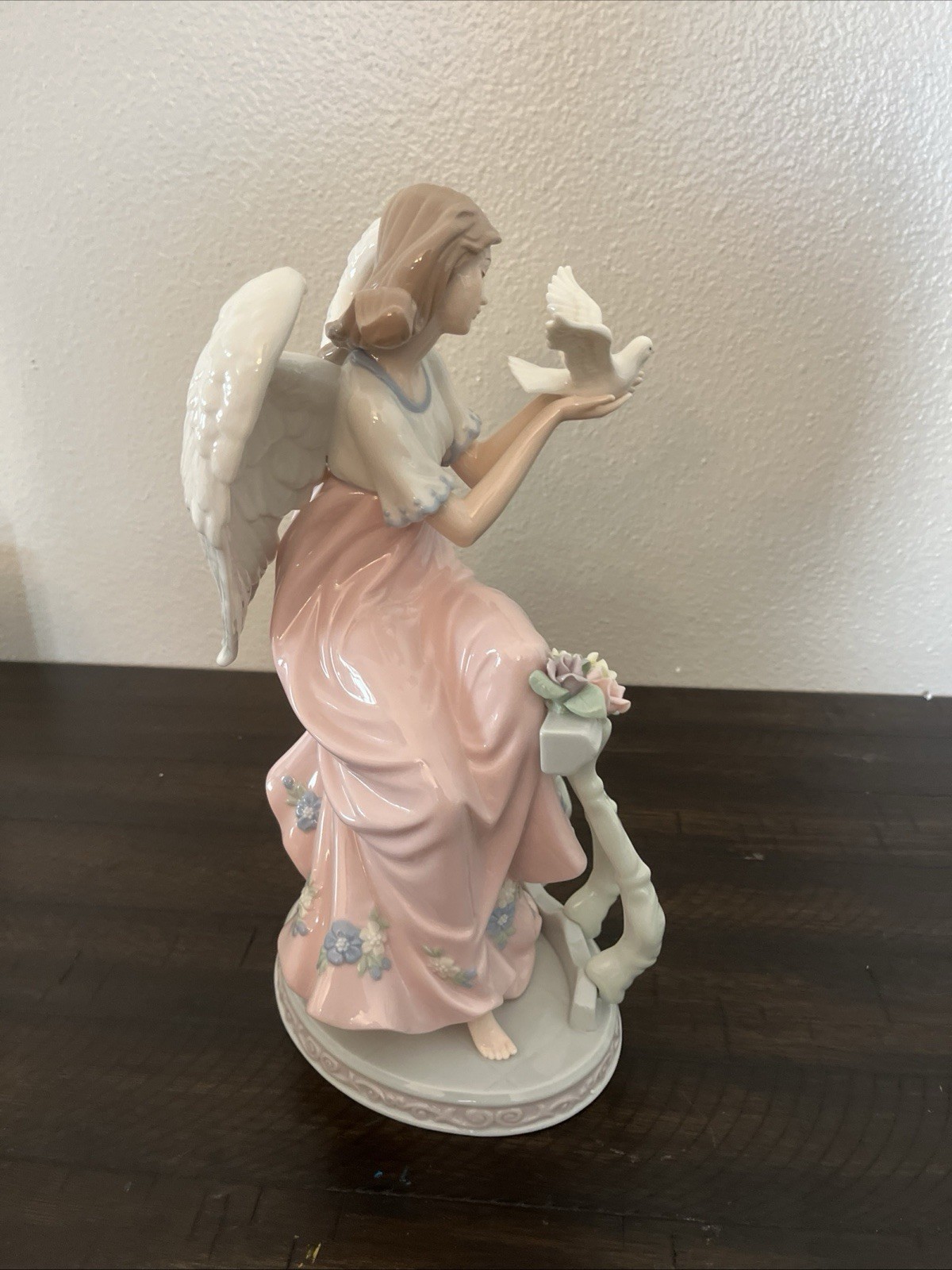 MEMBERS MARK 12″ Porcelain Angel Plus Original Box & Styrofoam