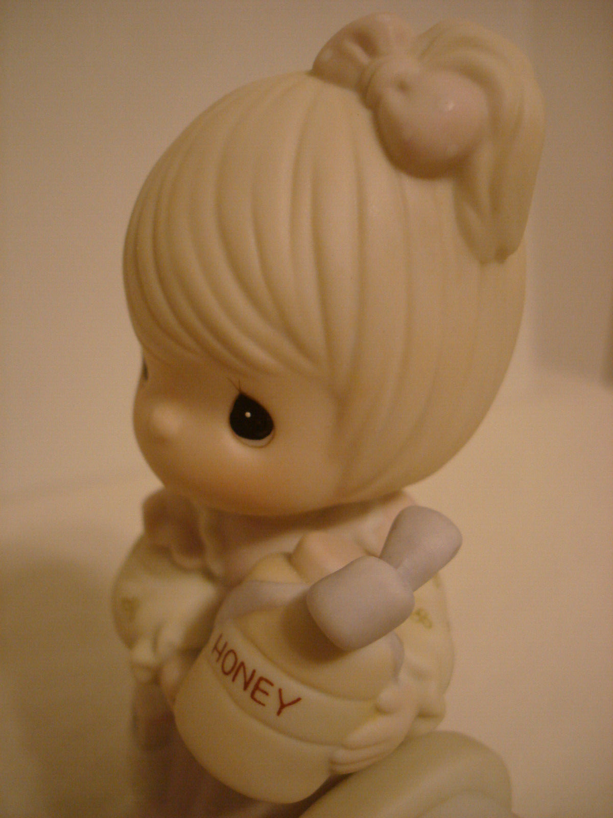 1986 Precious Moments Porcelain Figurine MAKE ME A BLESSING w/BOX Enesco