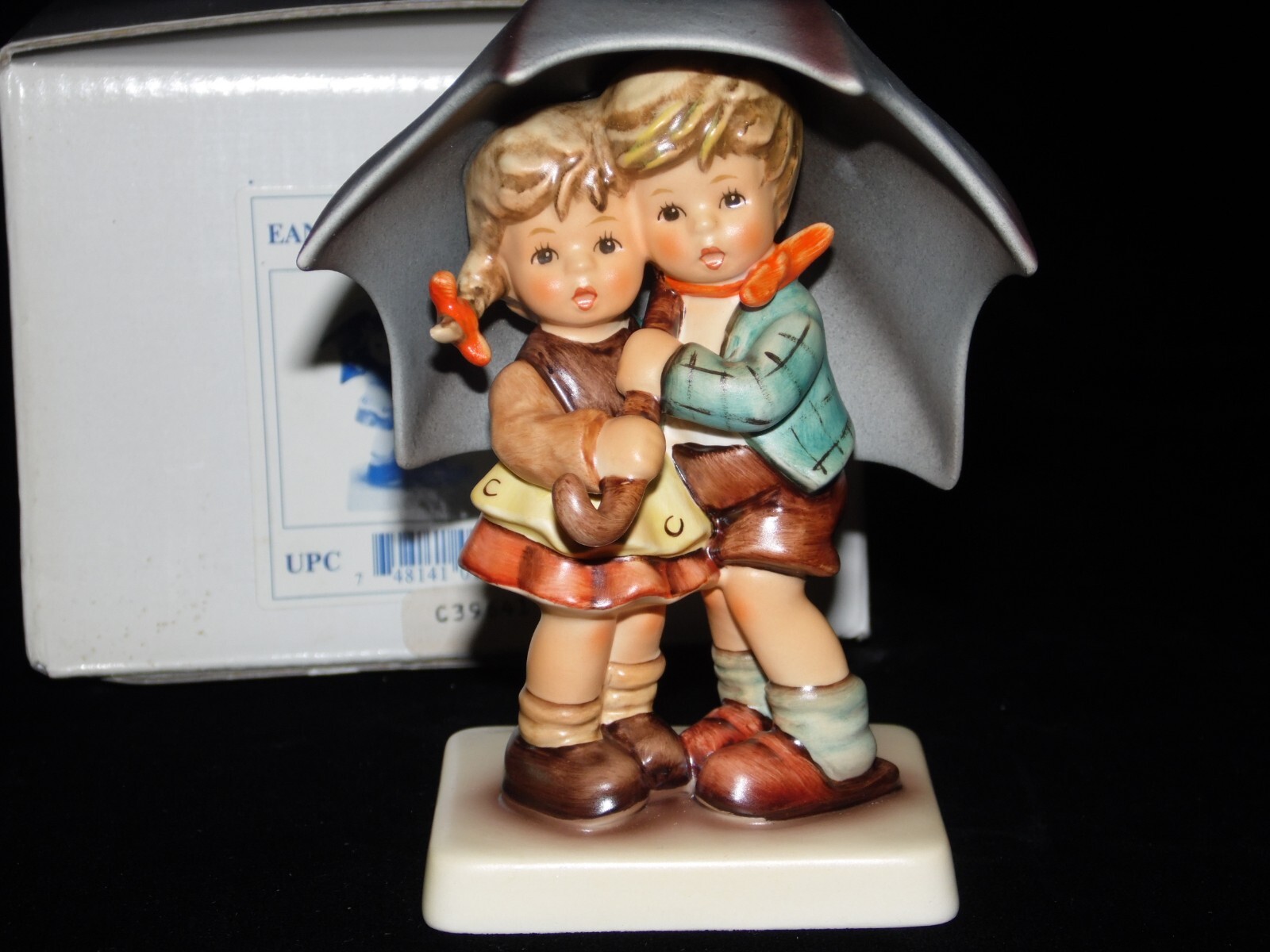 goebel hummel figurine #634/2/0 SUNSHOWER Large 4.50″ TMK 7 MIB